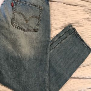 Levi’s button fly jeans